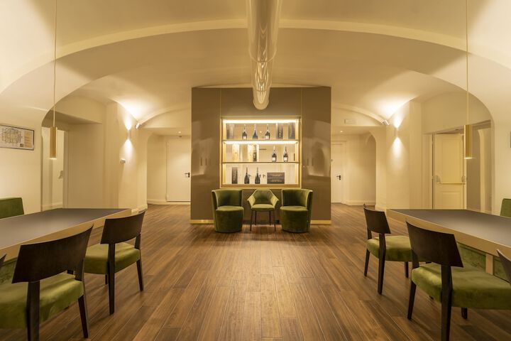 Room 40 of 62