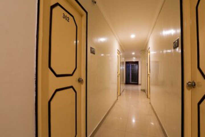 Hotel Interior 4 of 20