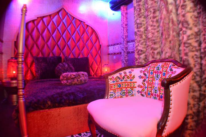Room 54 of 139