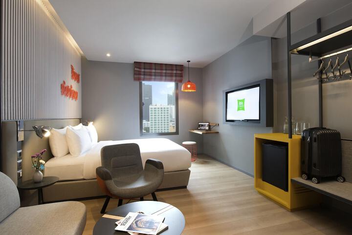 Room 19 of 54