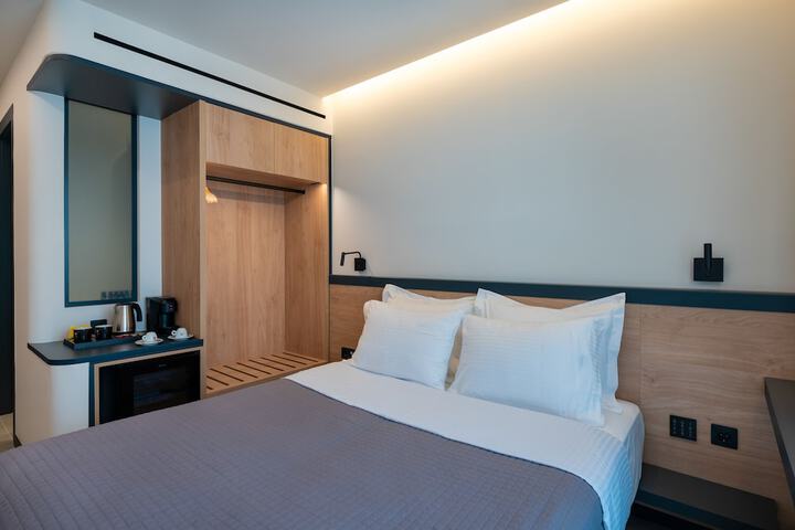 Room 29 of 57