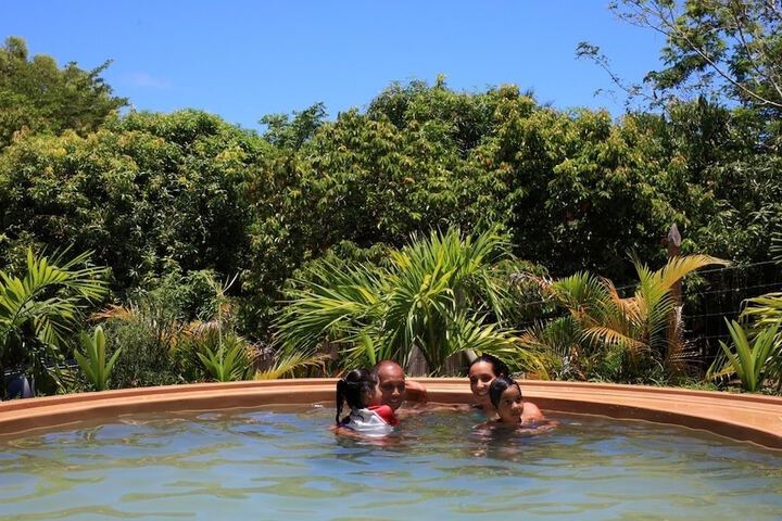 Pool 42 of 90