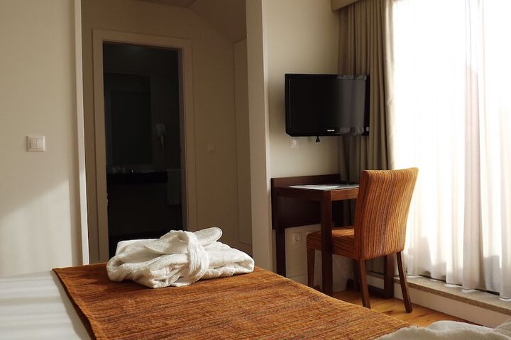 Room 11 of 62