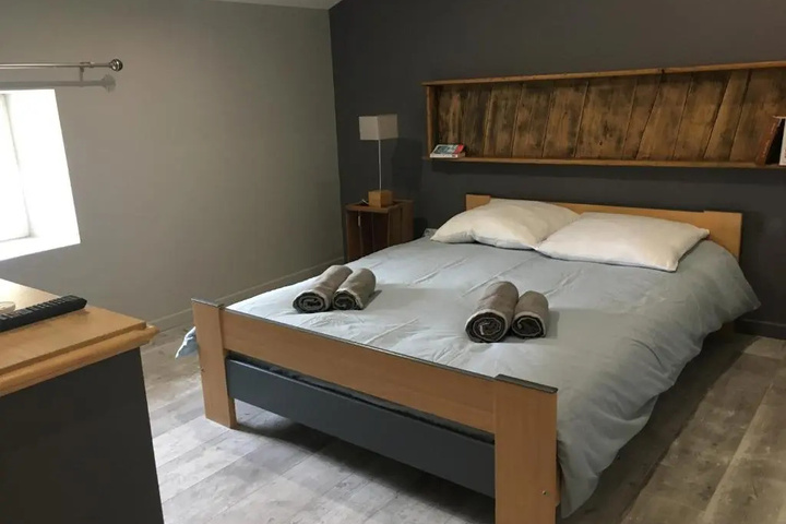 Room 4 of 21