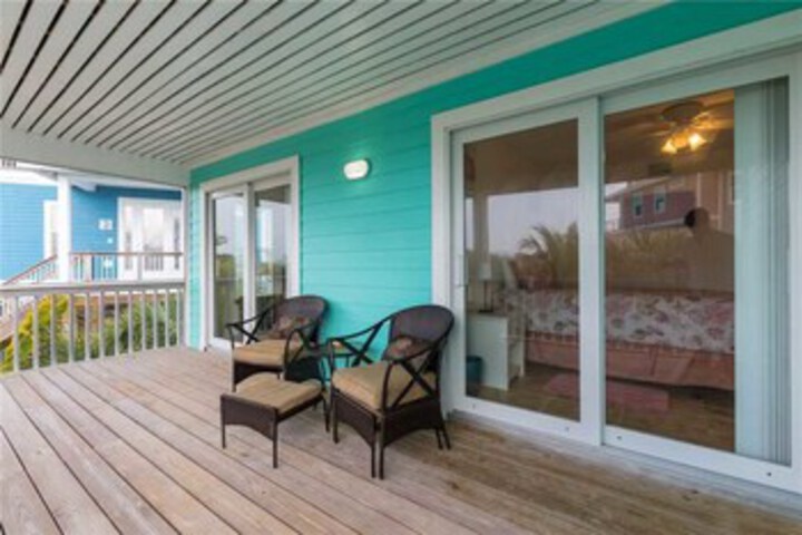 Terrace/Patio 46 of 48
