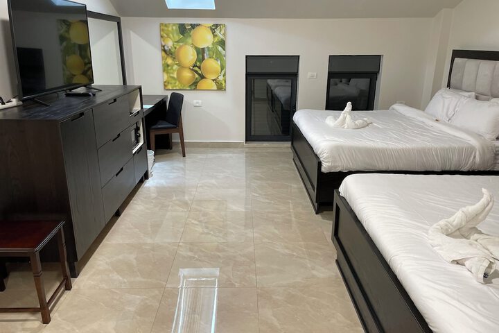 Room 57 of 243