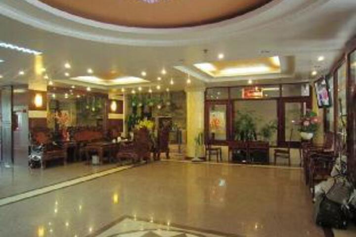 Hung Thanh Hotel