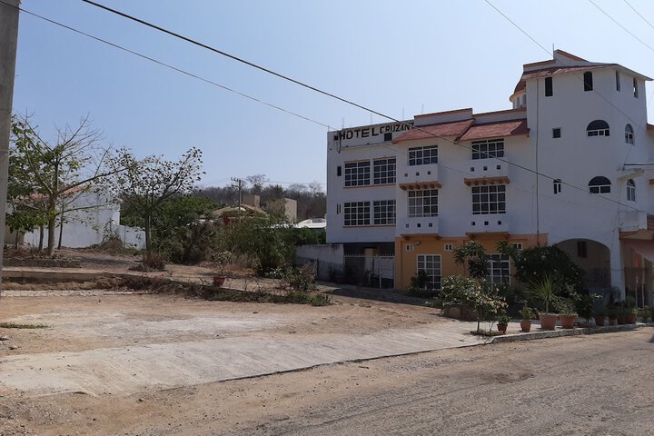 Hotel 3 of 3