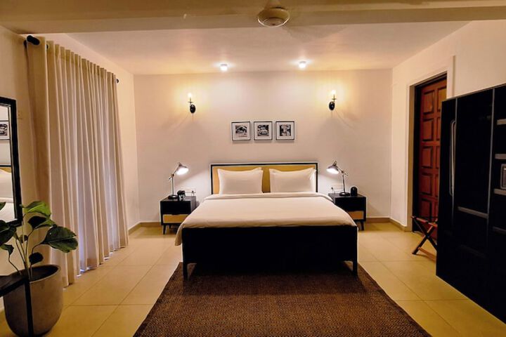 Room 9 of 55