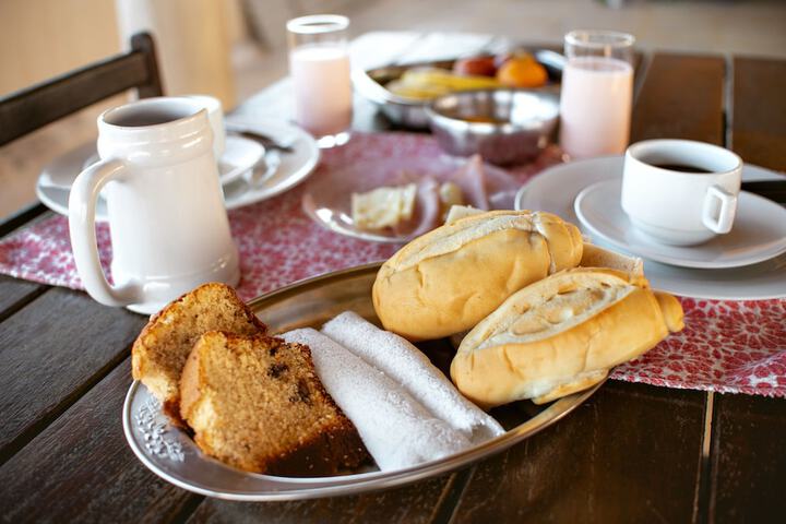Breakfast/Coffee Service 22 of 32