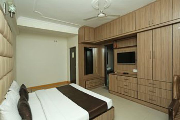 Room 7 of 21