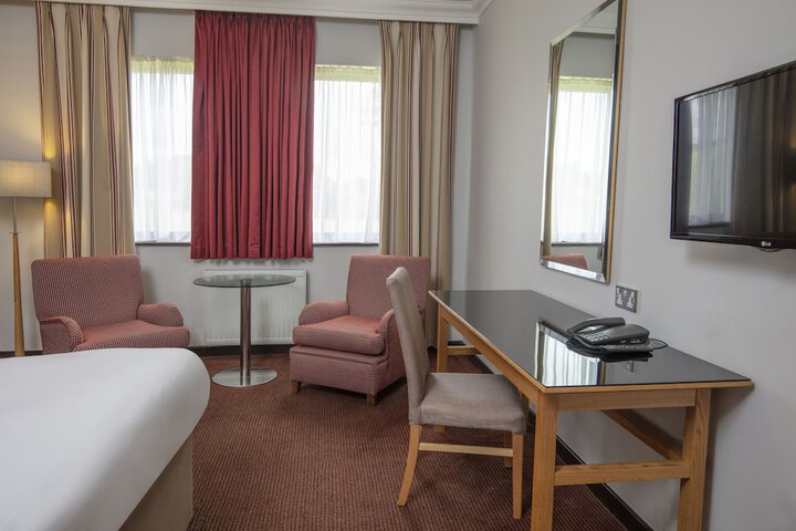 Room 13 of 49