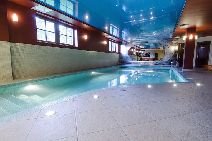 Pool 28 of 56