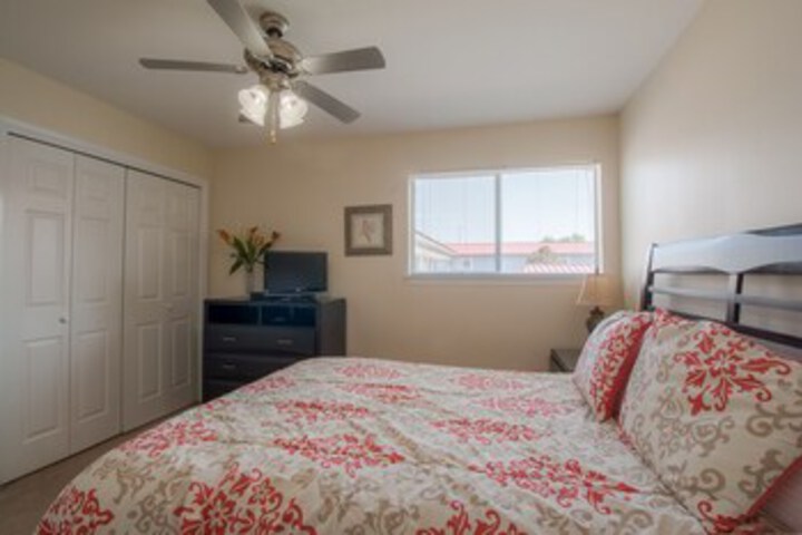 Room 26 of 32