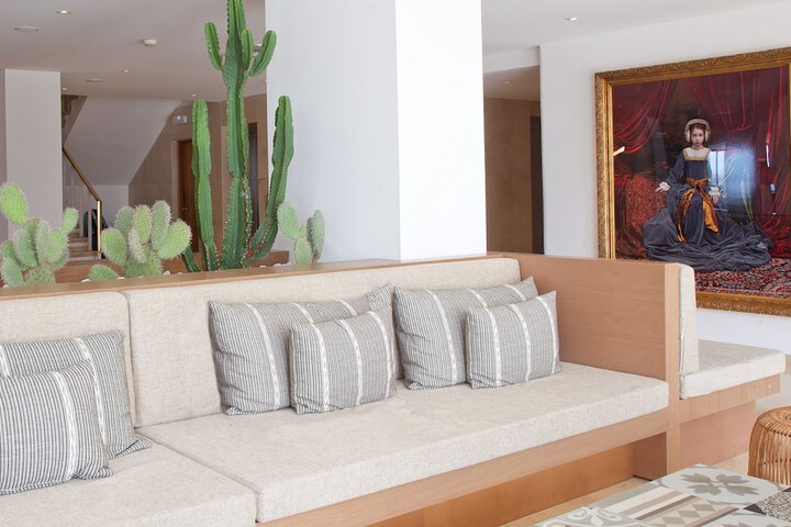 Lobby Photos