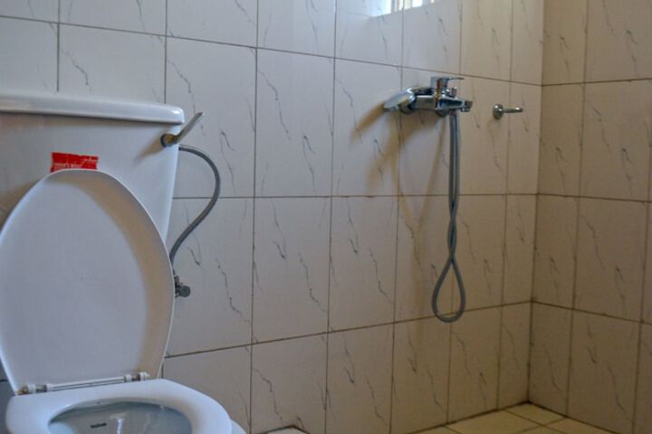 Room 16 of 43