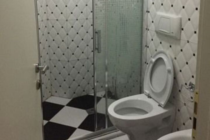 Room 7 of 52