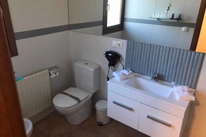 Room 46 of 96