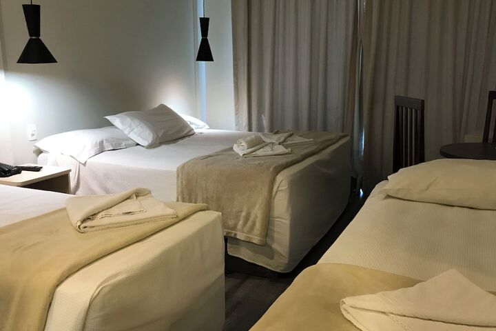 Room 37 of 80