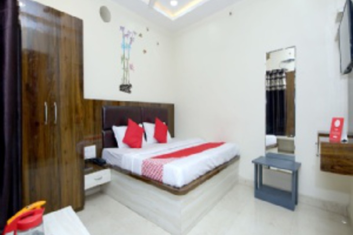 Room 368 of 407