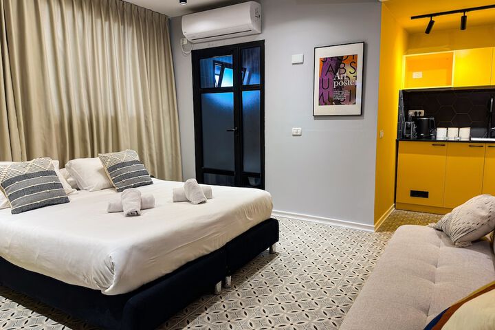 Room 19 of 57
