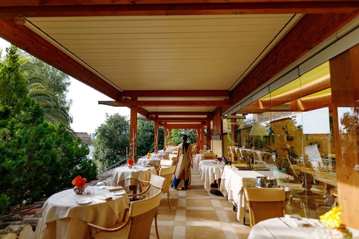 Dining 192 of 249