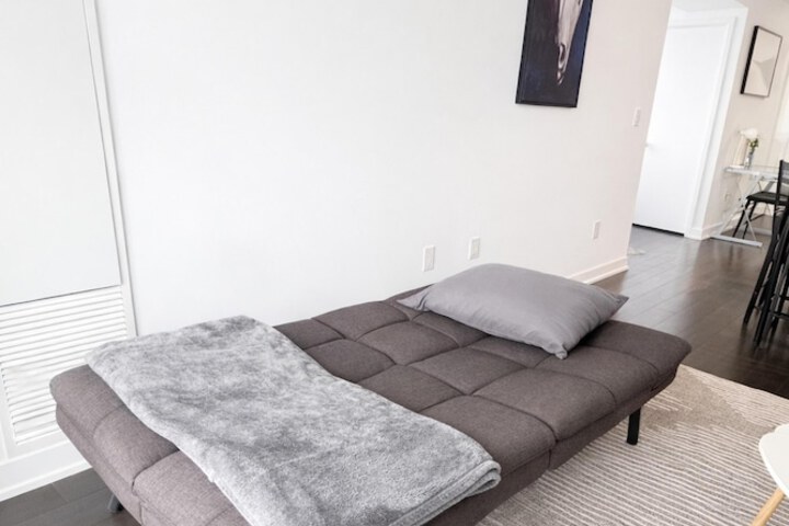 Room 50 of 108