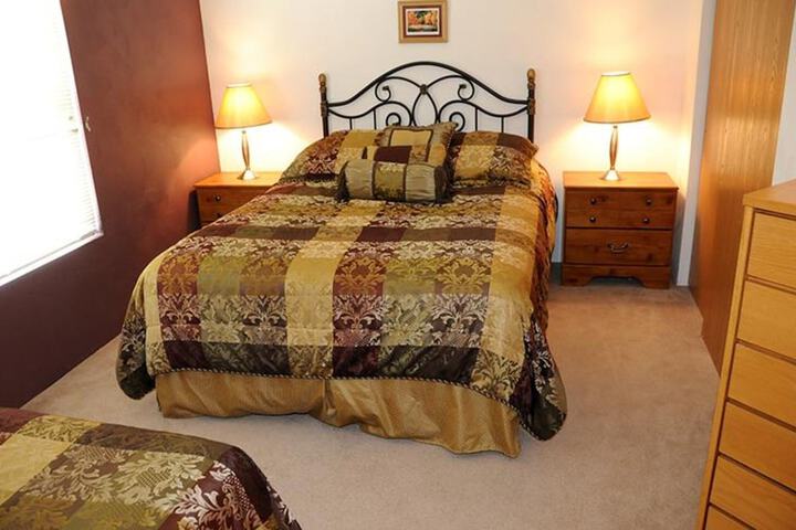 1 Bedroom Condo Villa Queen Bed Sofa (251 of 252)