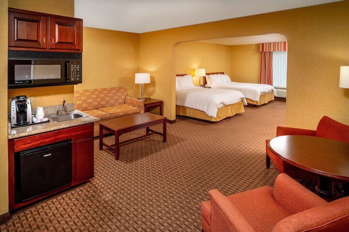Room 21 of 49