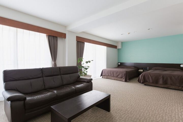 Room 14 of 89