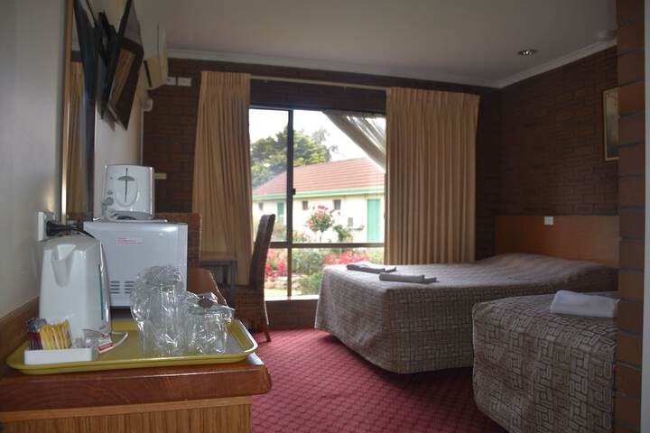 Room 18 of 41
