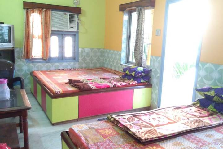 Room 6 of 11