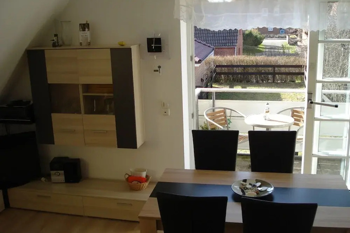 Room 6 of 20