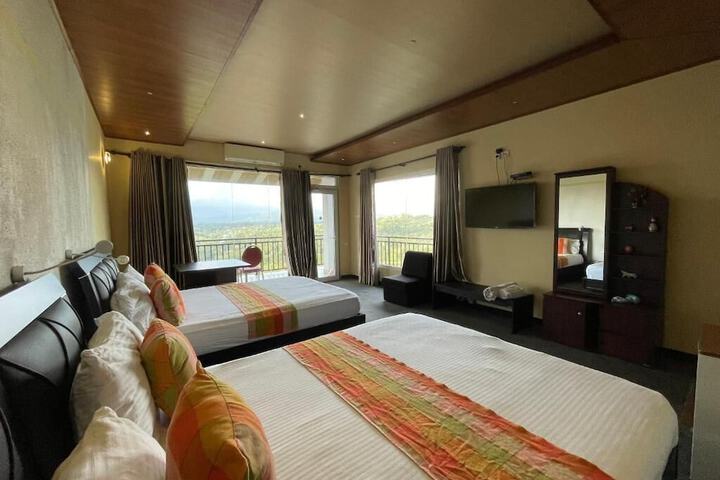 Room 7 of 15