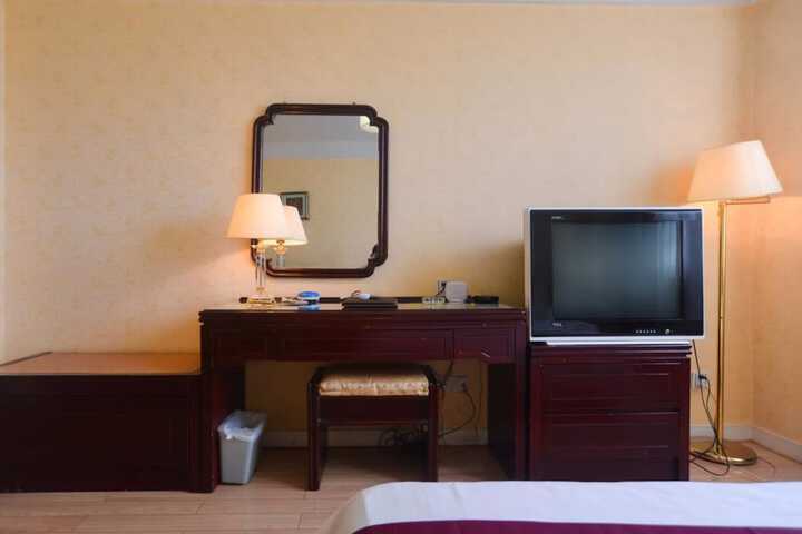 Room 21 of 36