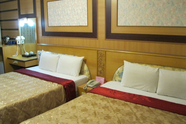 Room 7 of 36