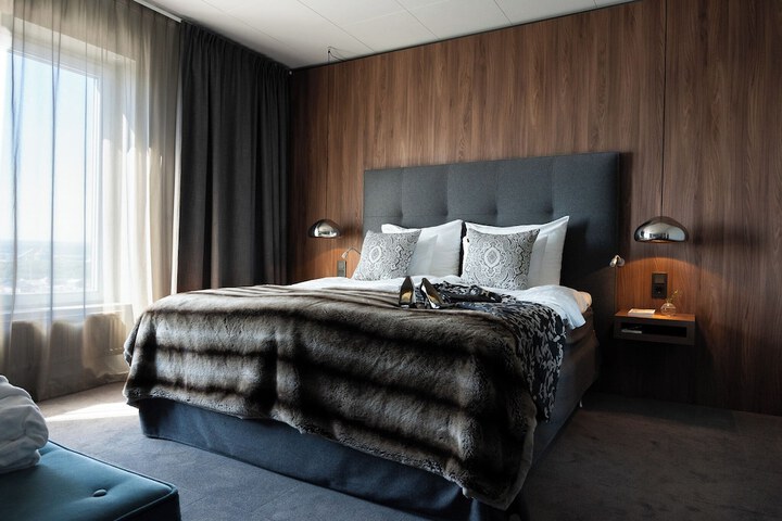 Room 14 of 86
