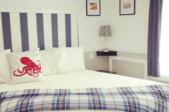 Room 10 of 51
