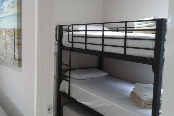 Room 3 of 58