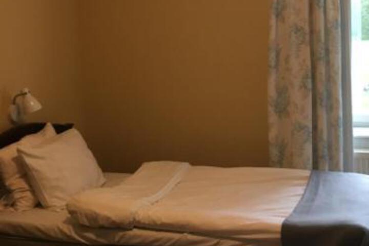 Room 4 of 14
