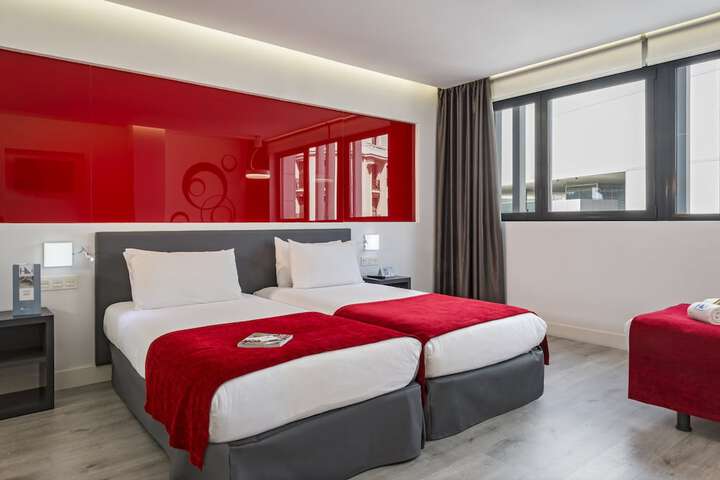 Room 29 of 75