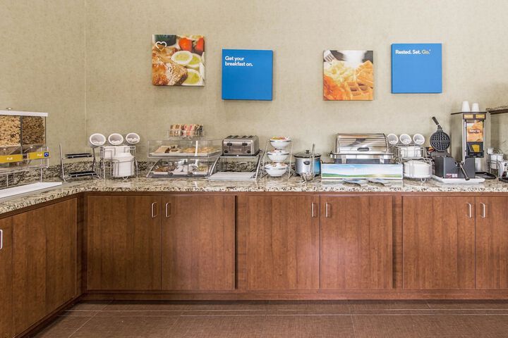 Breakfast/Coffee Service 59 of 77