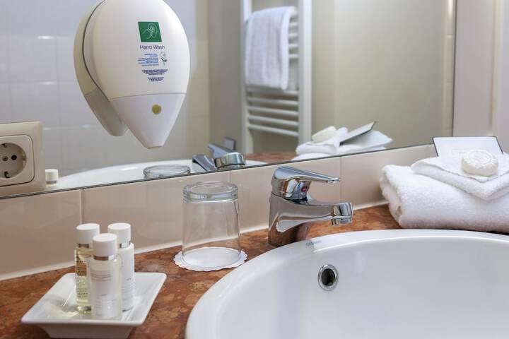 Clean Restrooms