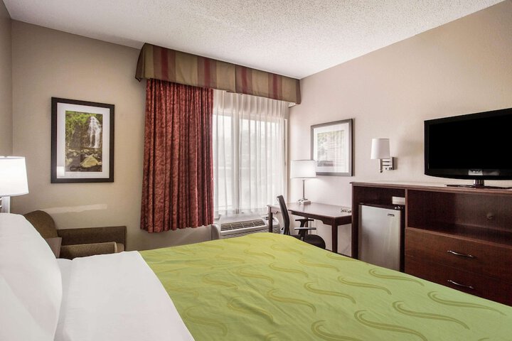 Room 27 of 54