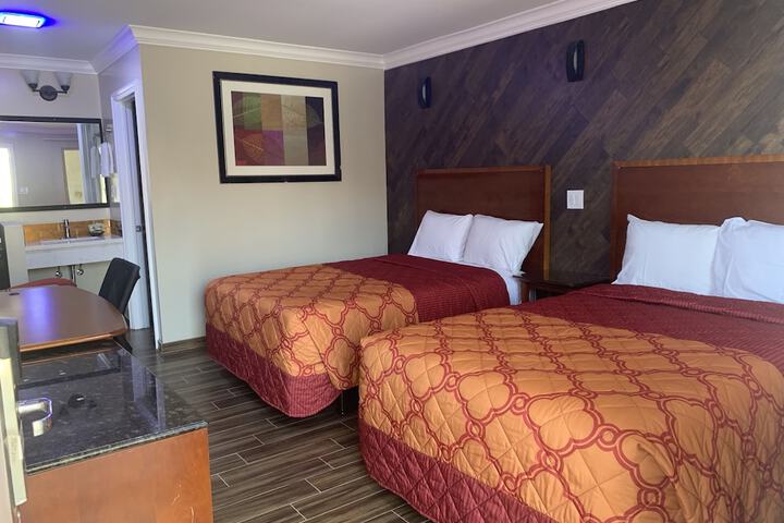 Room 7 of 36