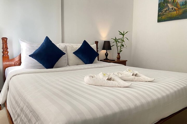 Room 34 of 105