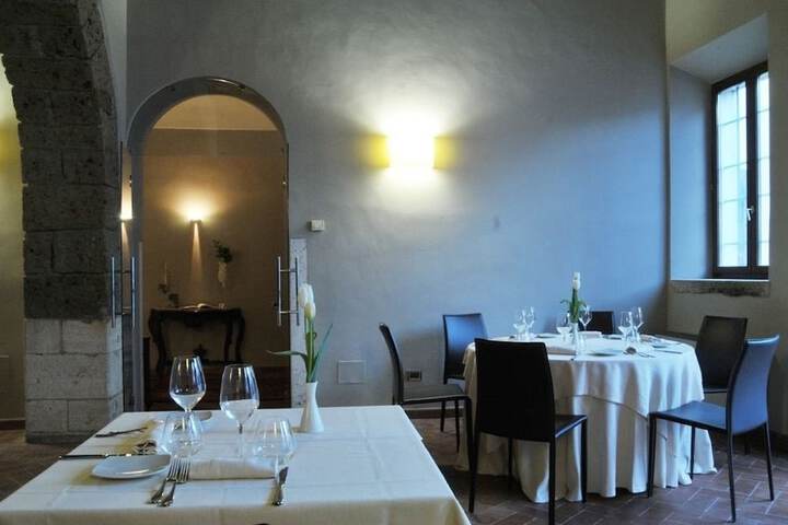 Dining Photos