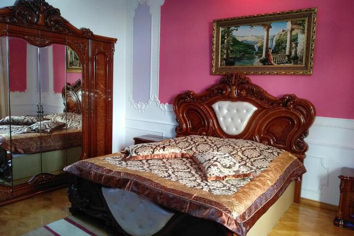 General 44 of 49