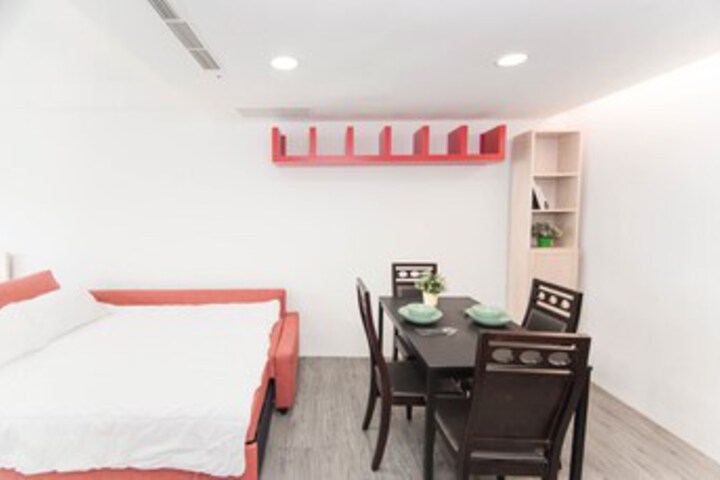 Room 3 of 23