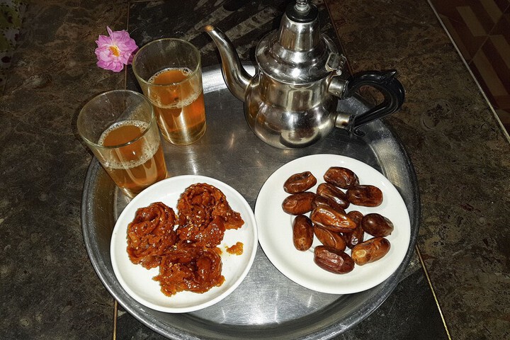 Breakfast/Coffee Service 16 of 38